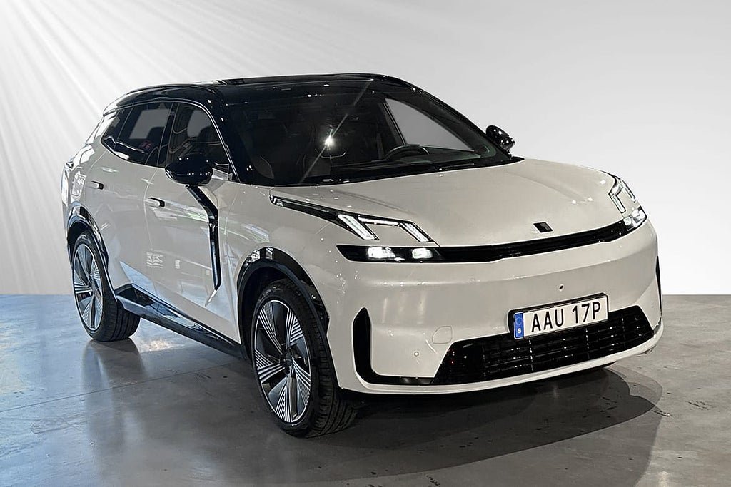 Vehicle Image 9