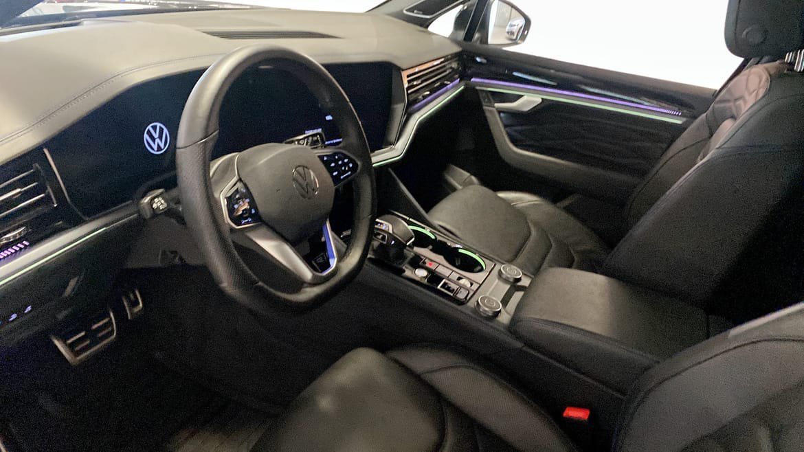 Vehicle Image 7