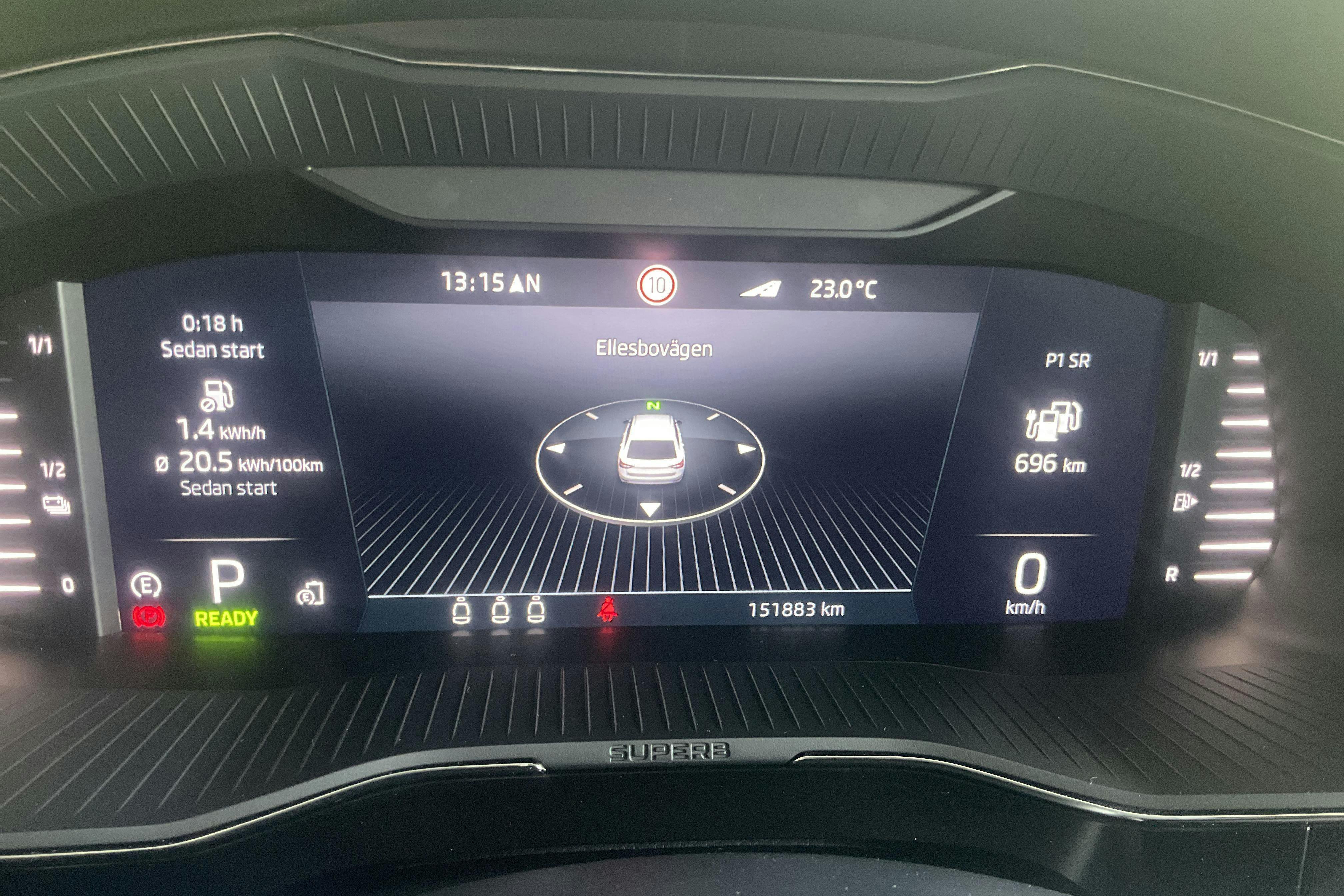 Vehicle Image 10