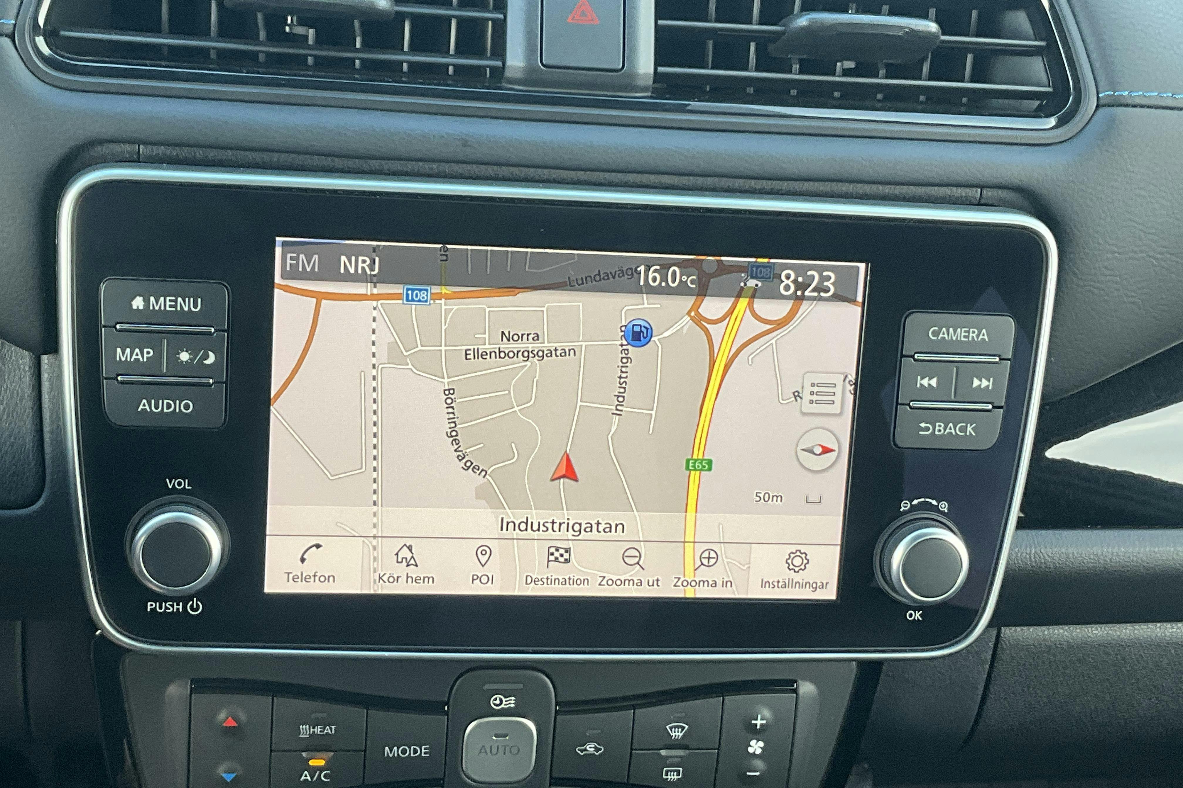 Vehicle Image 11