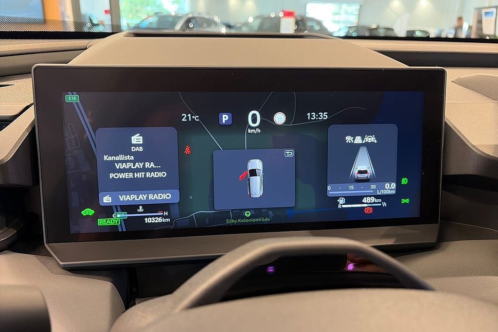 Vehicle Image 15