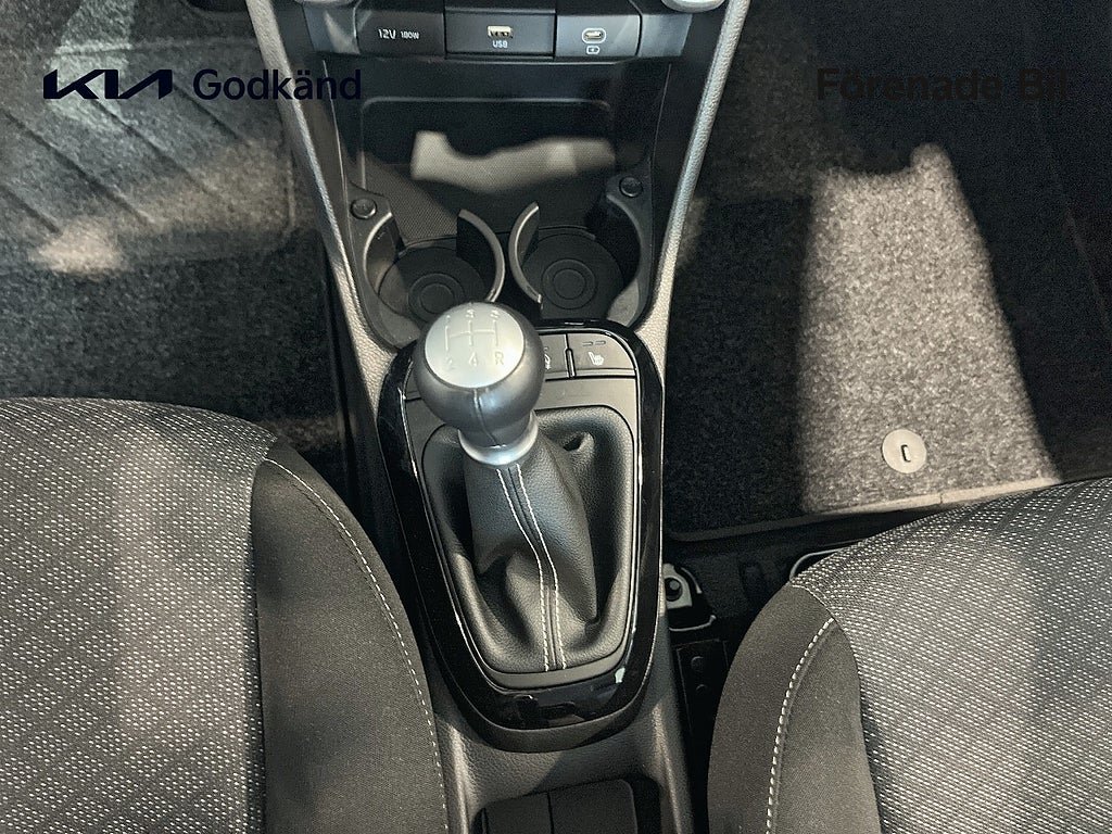 Vehicle Image 12