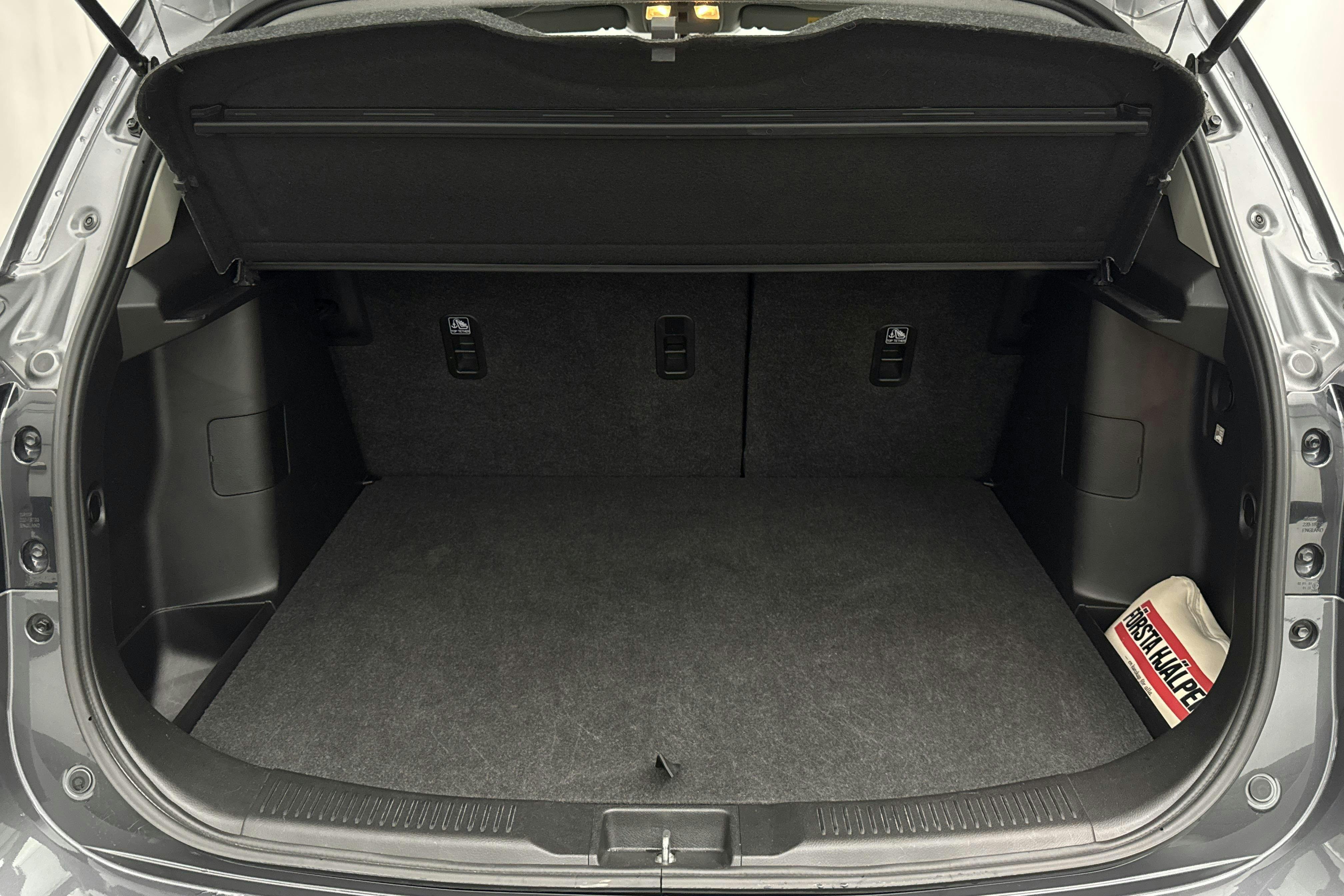 Vehicle Image 9