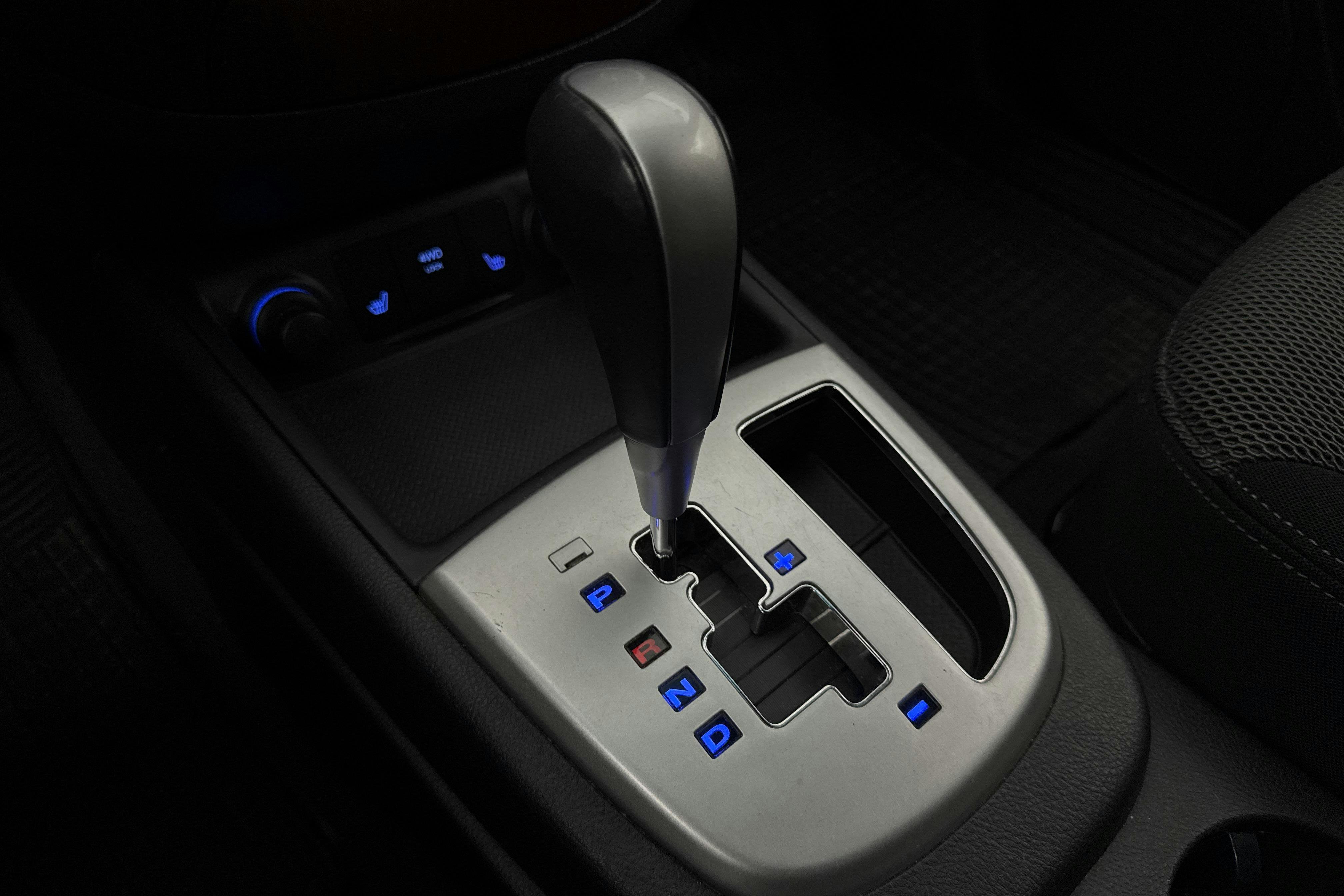 Vehicle Image 13