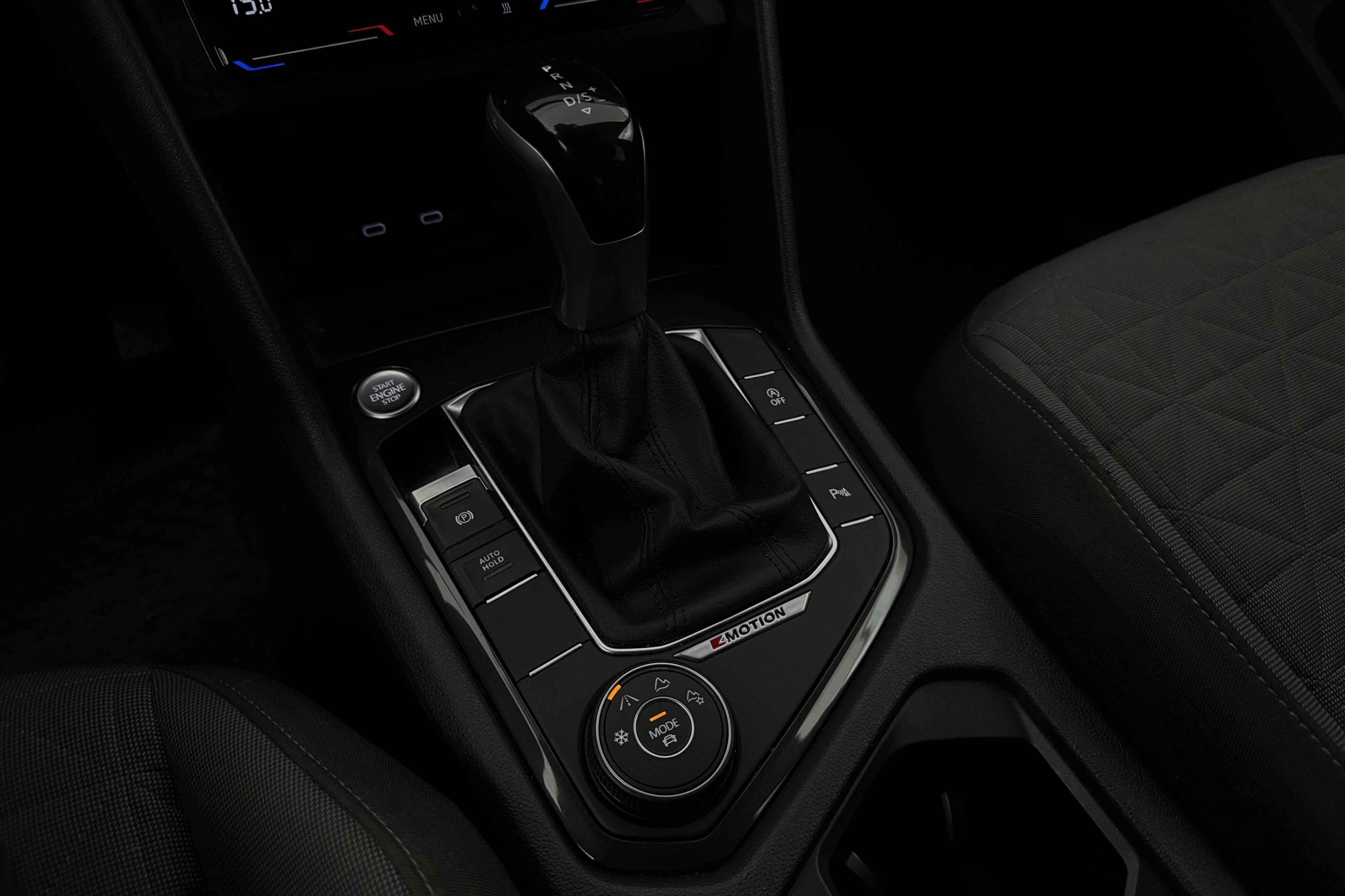 Vehicle Image 17