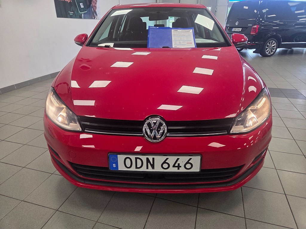 Vehicle Image 11