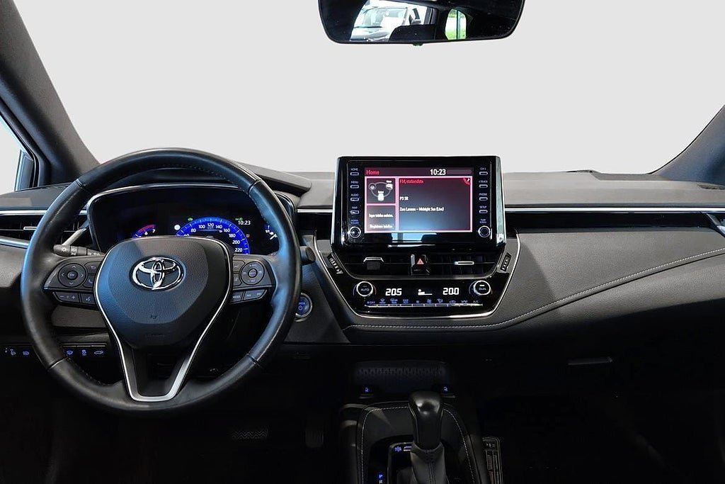Vehicle Image 9