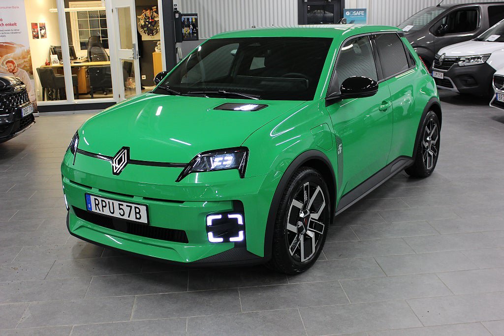 Vehicle Image 18