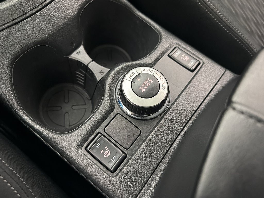Vehicle Image 26