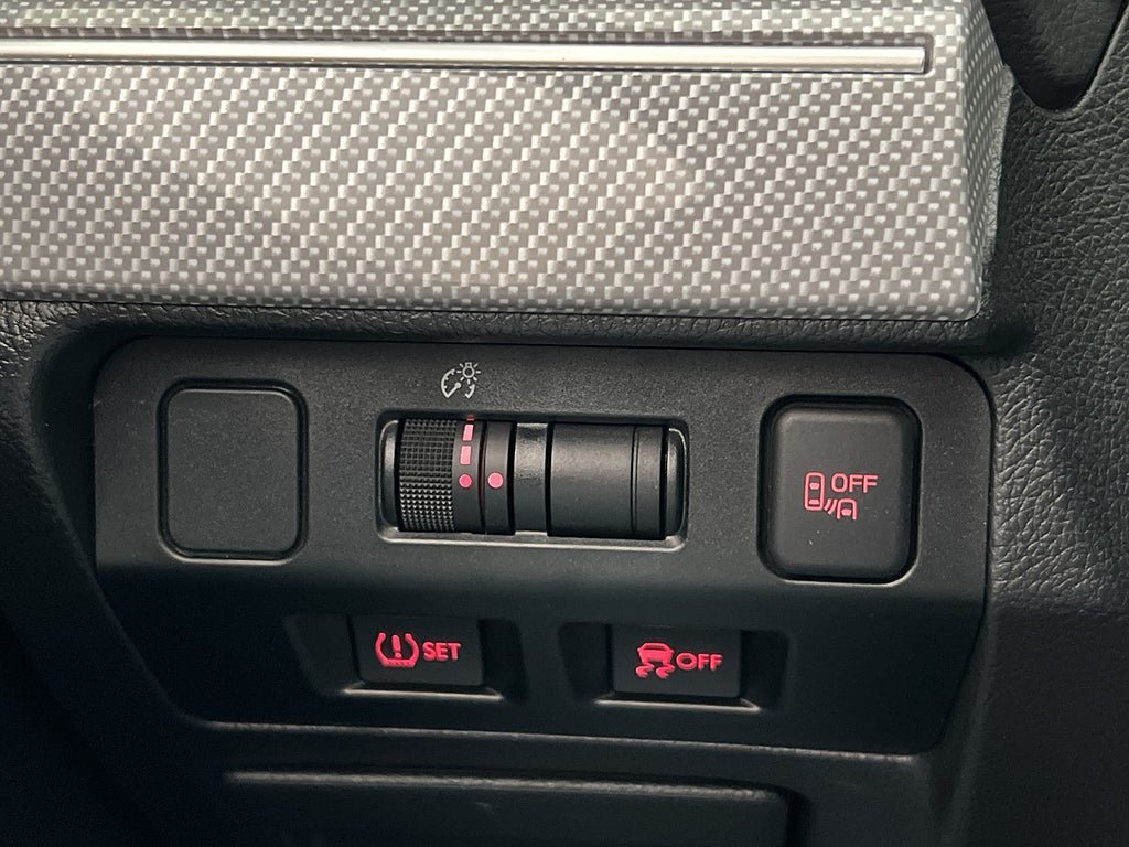 Vehicle Image 28