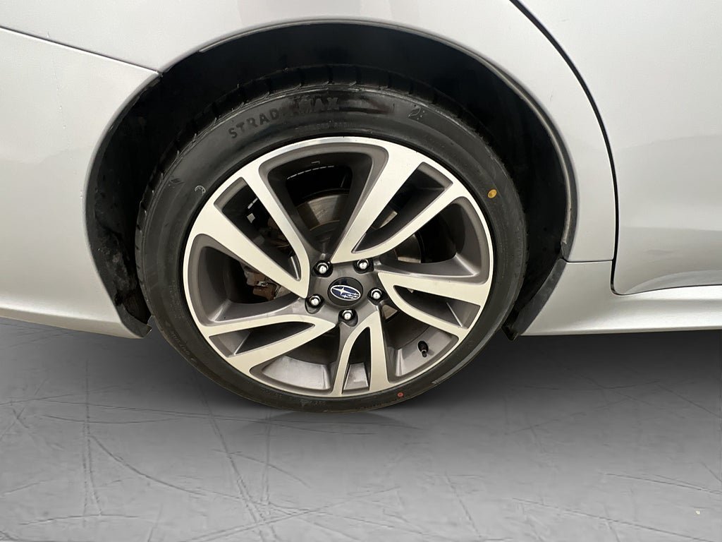 Vehicle Image 35