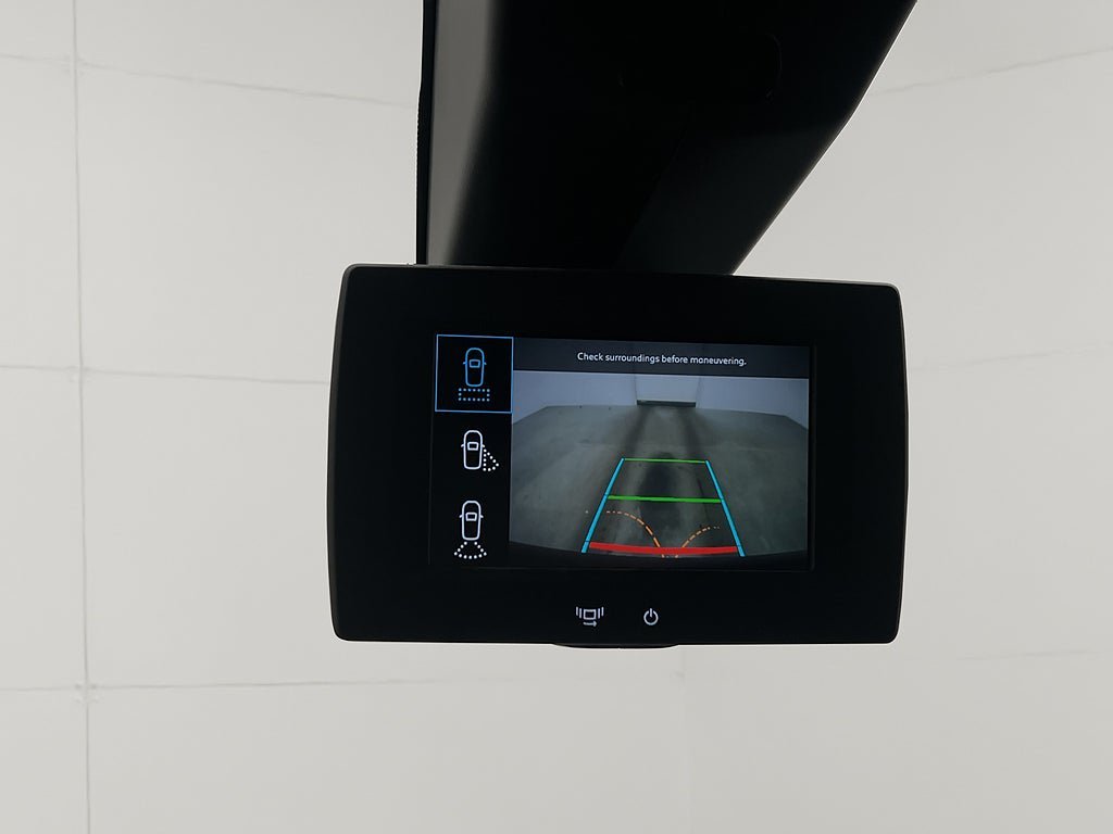 Vehicle Image 23