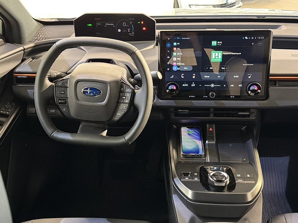 Vehicle Image 9
