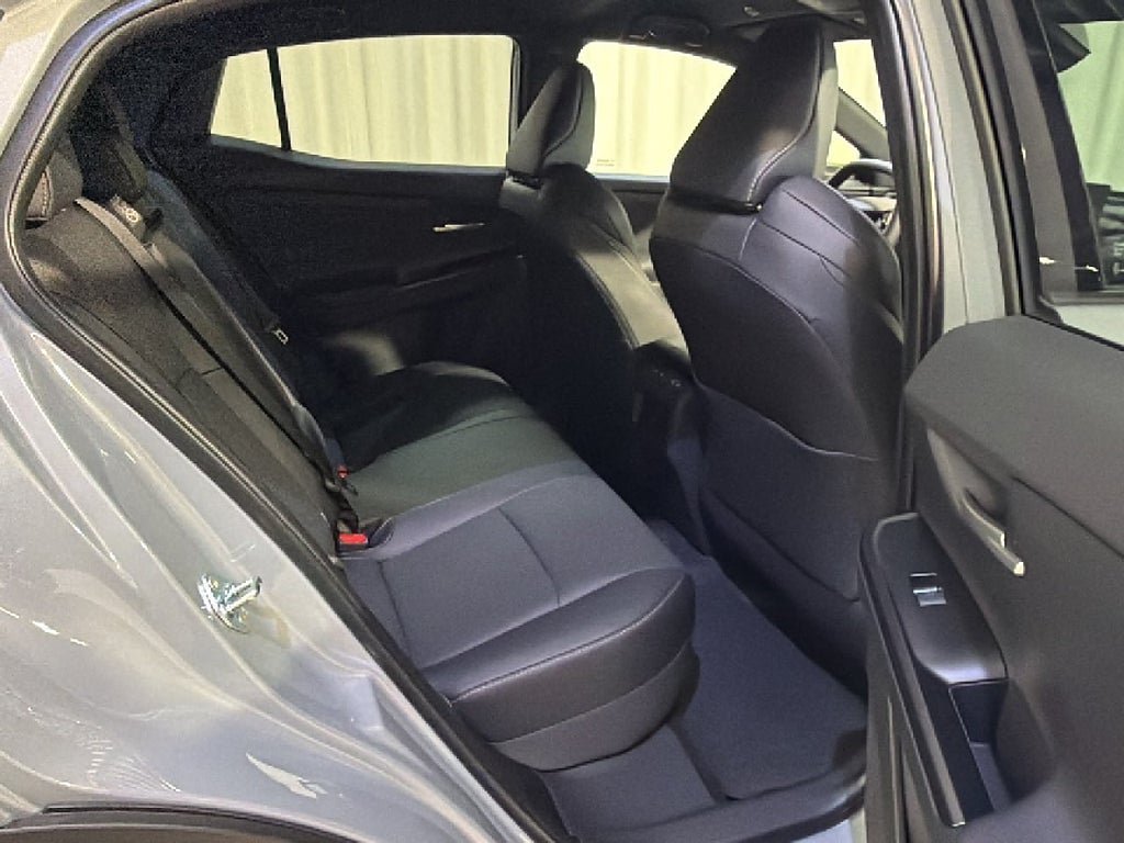 Vehicle Image 18