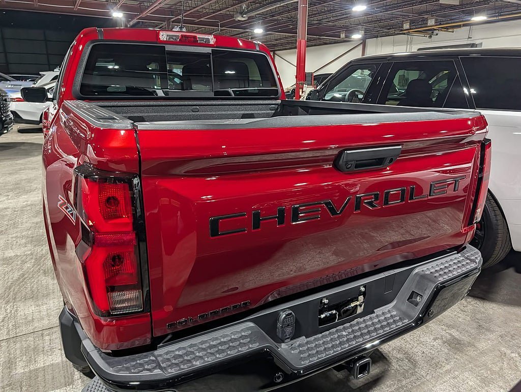 Vehicle Image 10