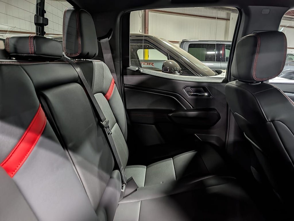 Vehicle Image 16