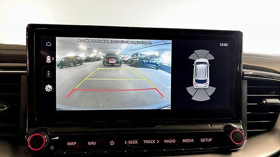 Vehicle Image 17