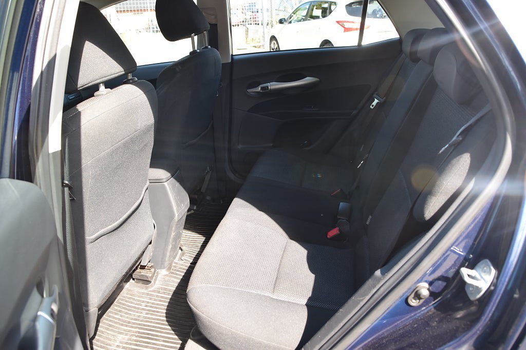 Vehicle Image 10