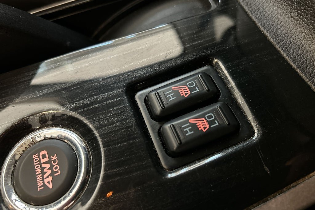 Vehicle Image 30