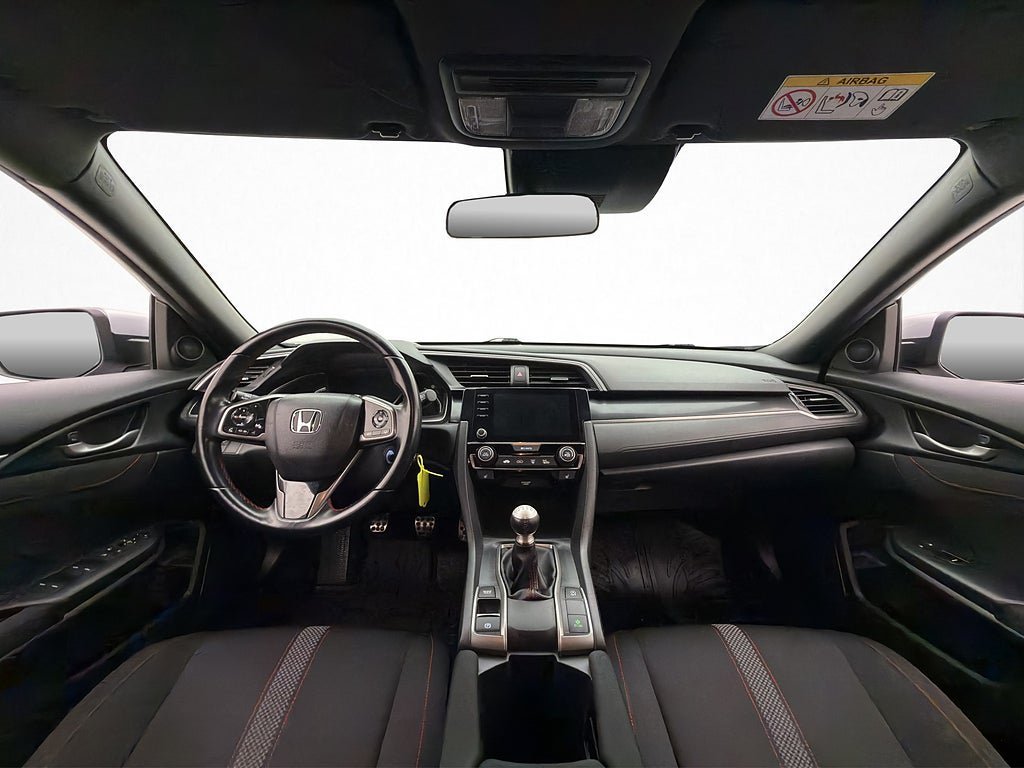 Vehicle Image 12