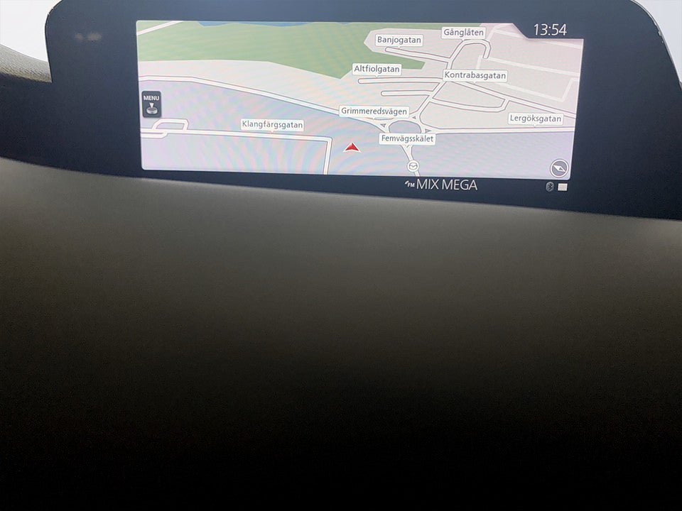 Vehicle Image 11