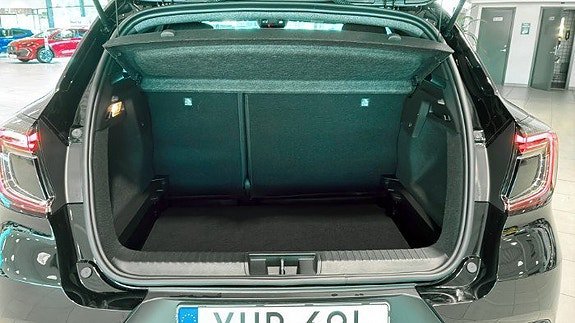 Vehicle Image 24