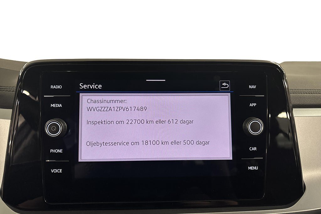Vehicle Image 23