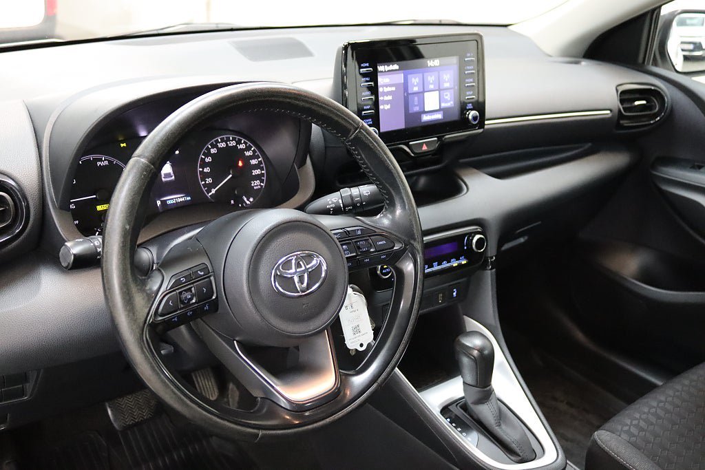 Vehicle Image 19