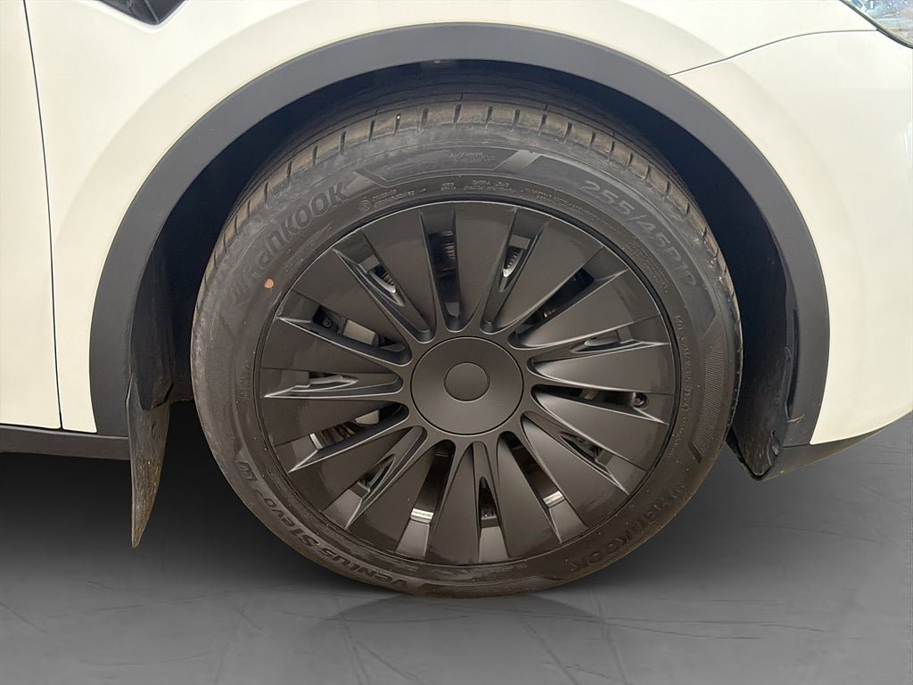 Vehicle Image 35
