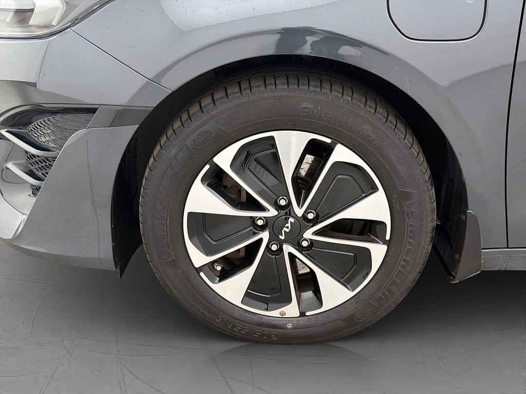 Vehicle Image 31