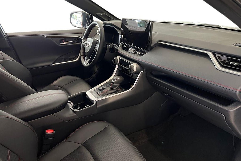 Vehicle Image 7