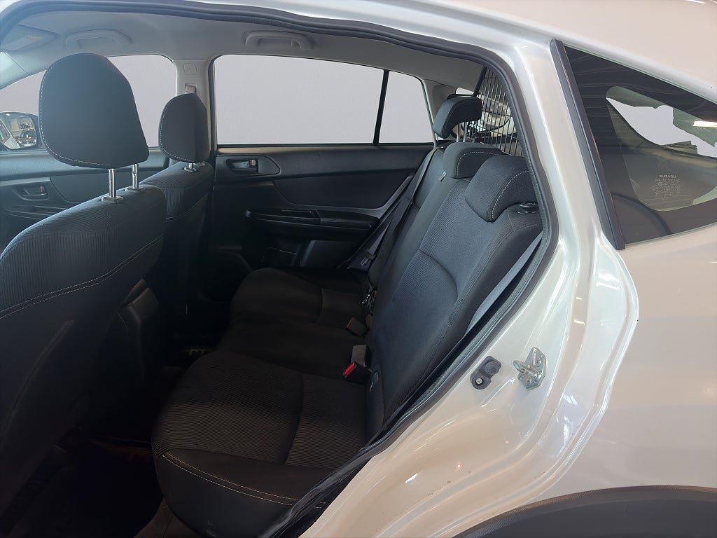 Vehicle Image 12