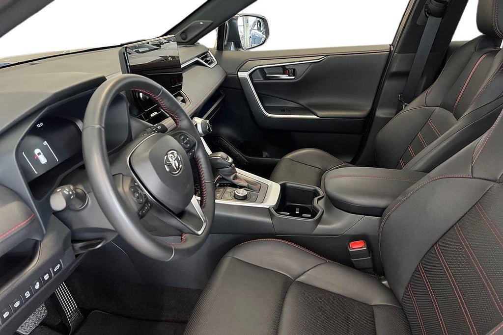 Vehicle Image 14