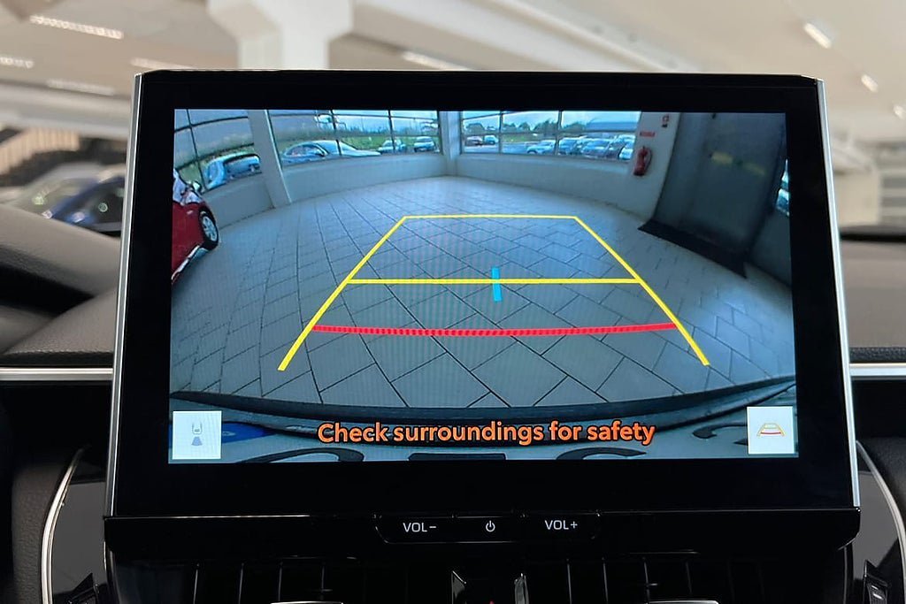 Vehicle Image 15