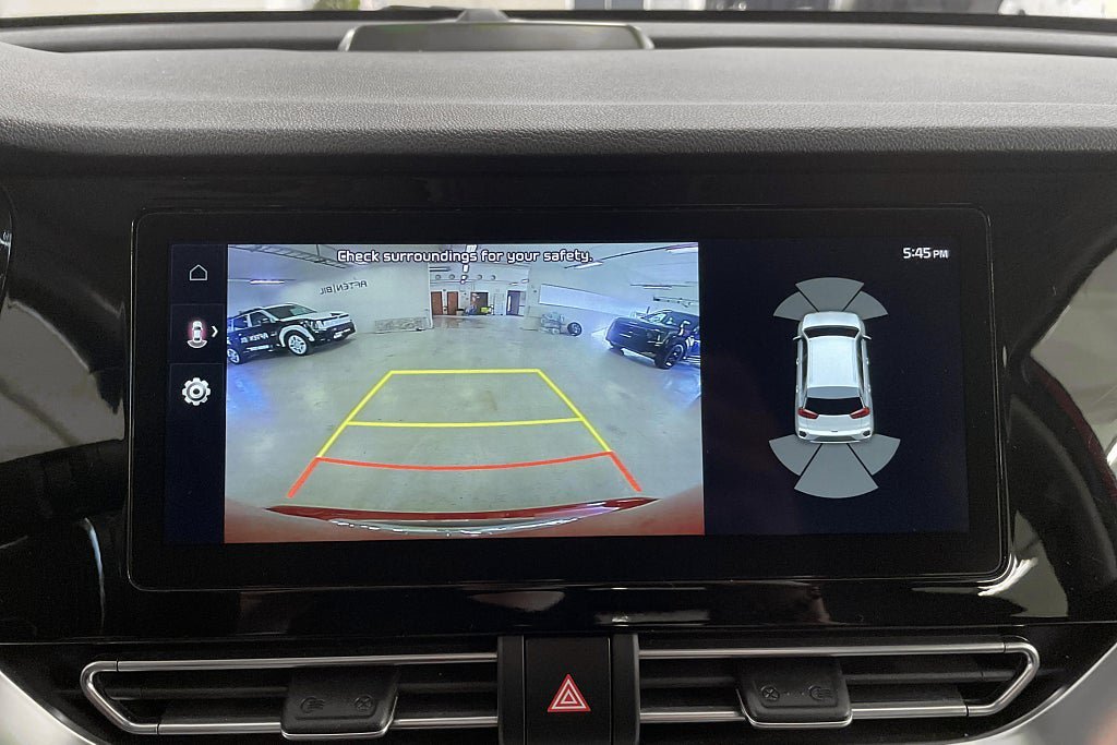 Vehicle Image 20
