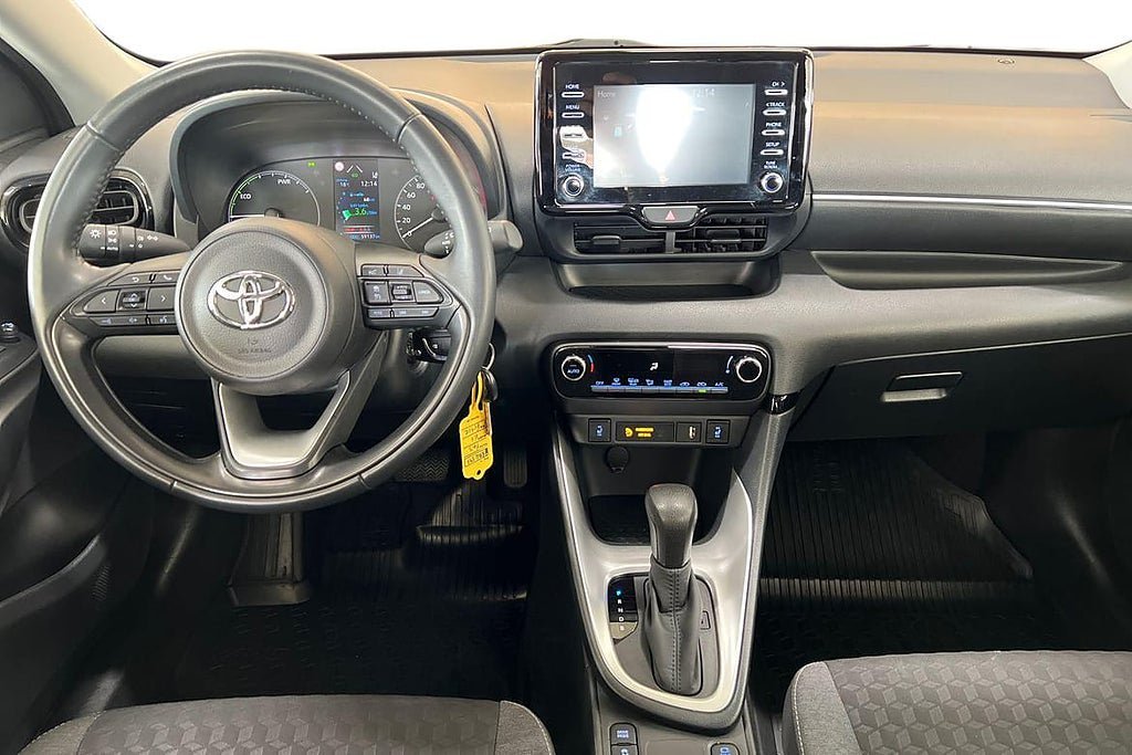 Vehicle Image 10