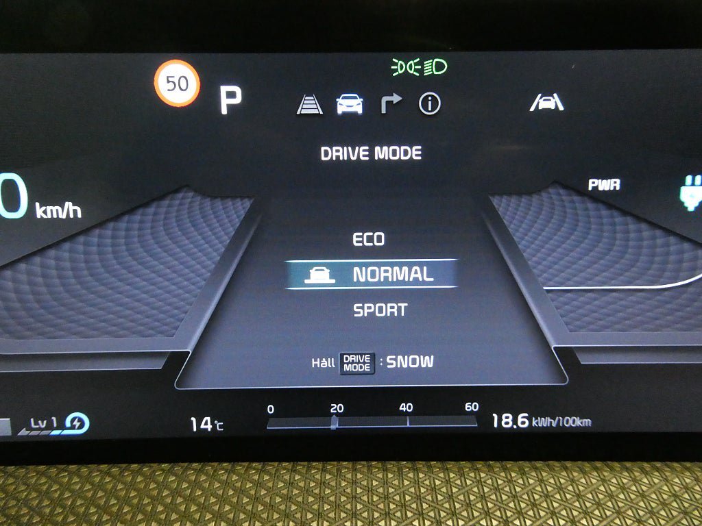 Vehicle Image 23