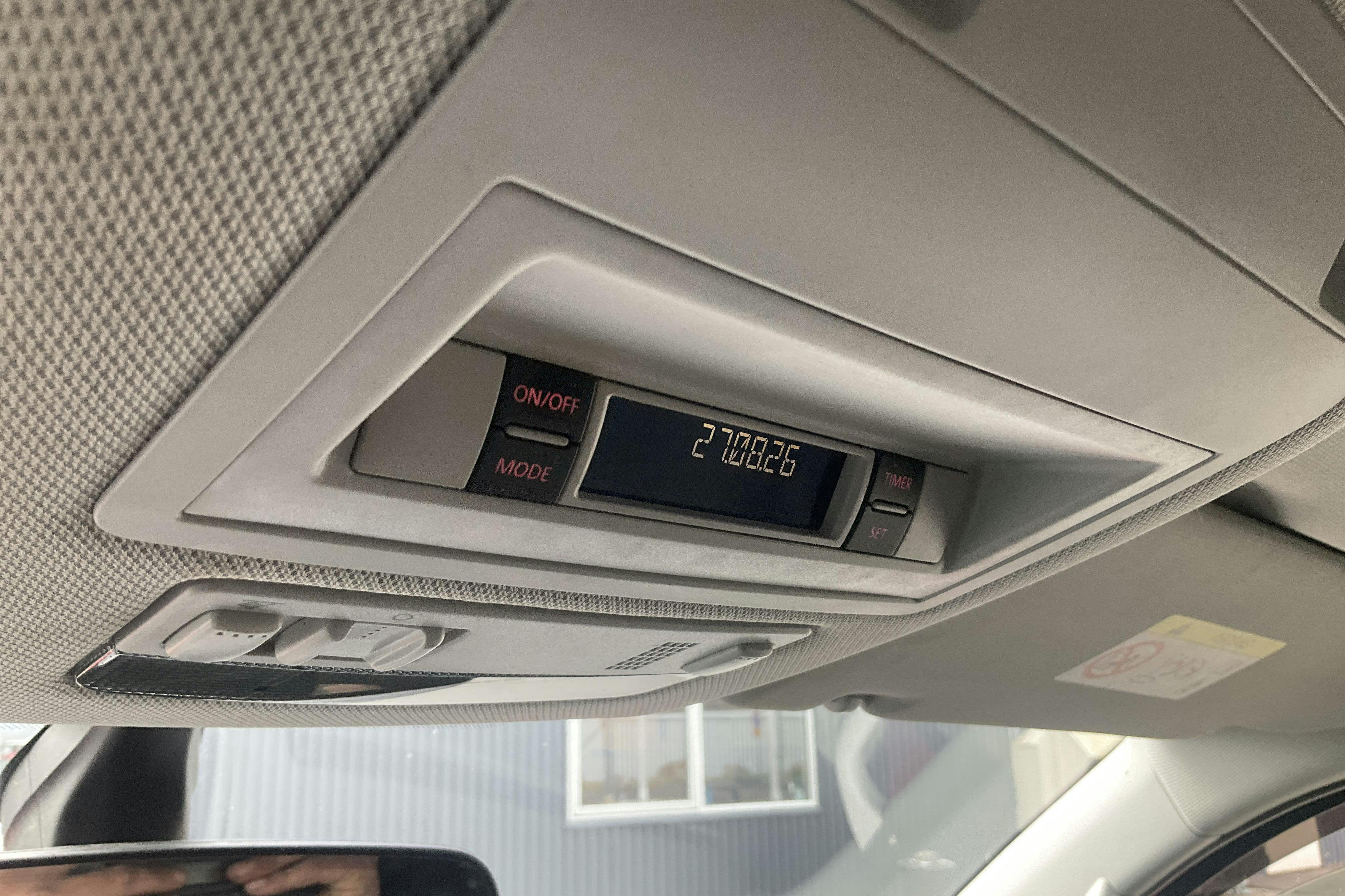 Vehicle Image 14