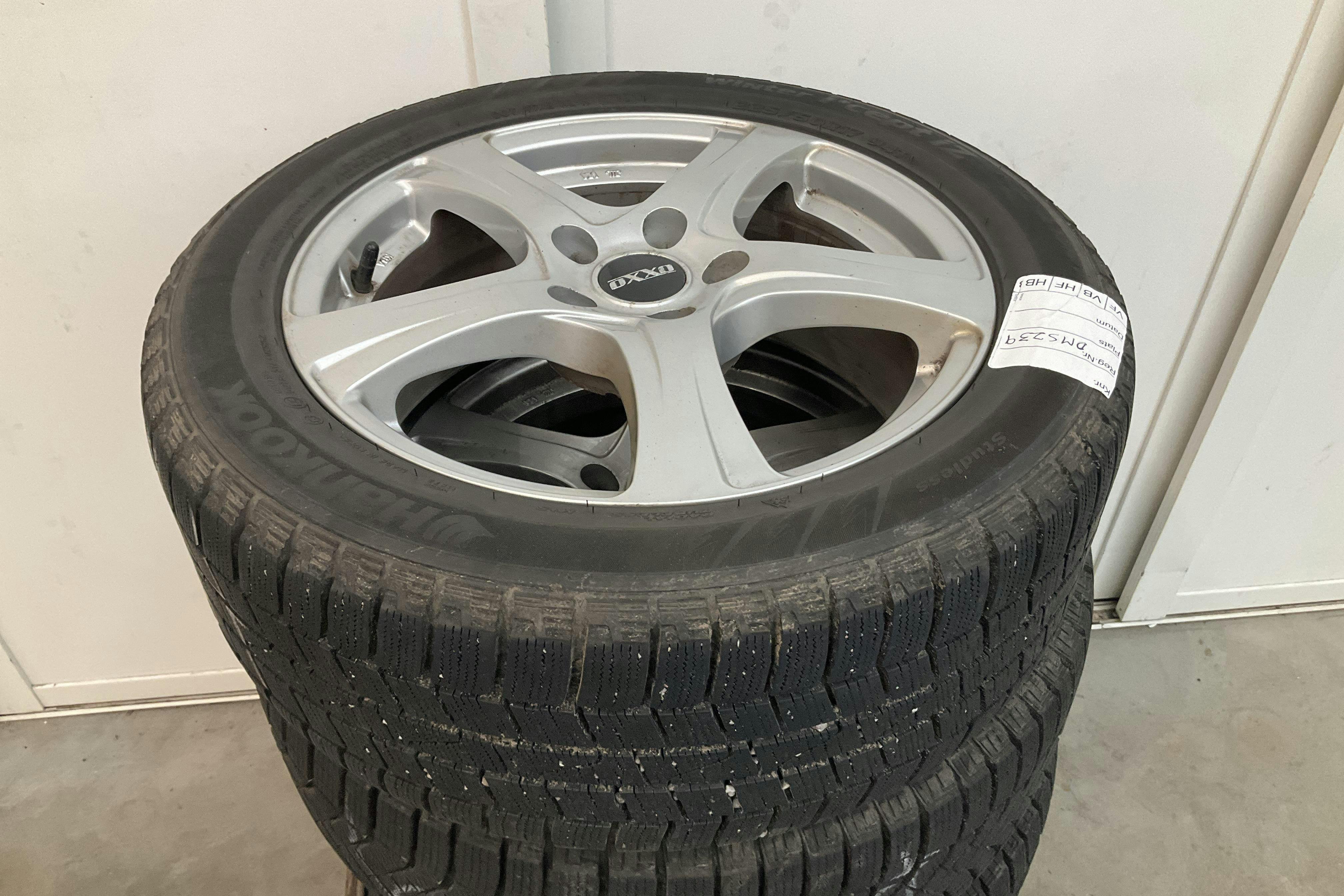 Vehicle Image 14