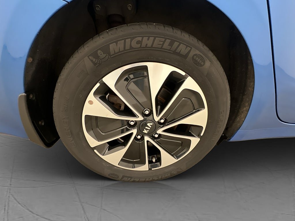 Vehicle Image 33