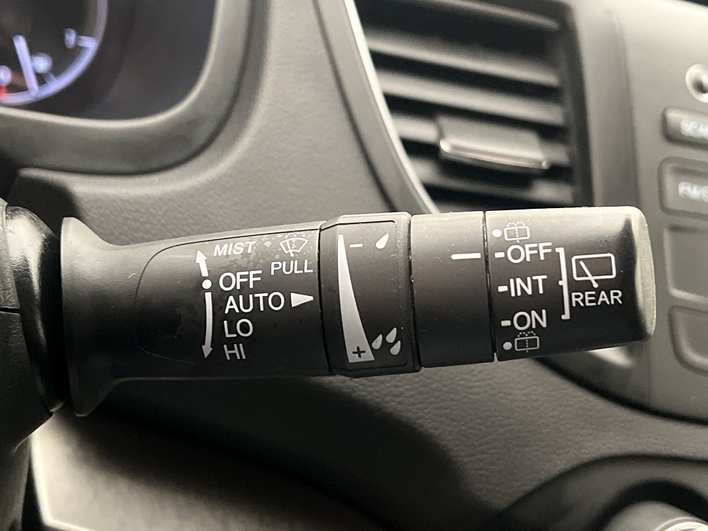 Vehicle Image 31