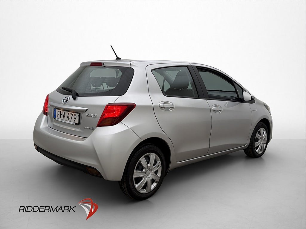 Vehicle Image 8