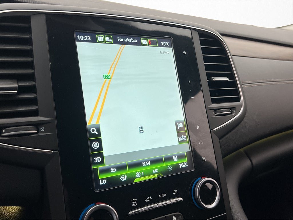 Vehicle Image 23