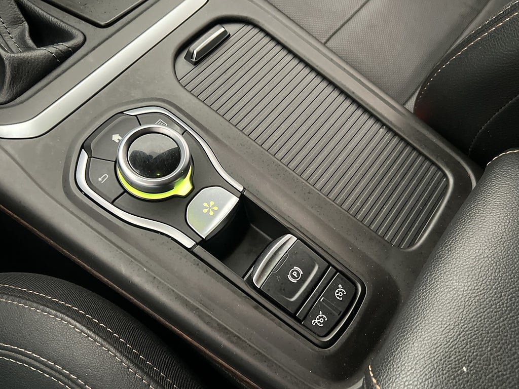 Vehicle Image 27