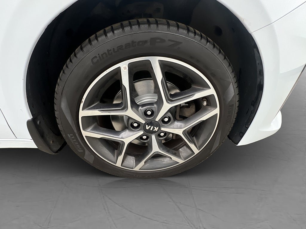 Vehicle Image 31