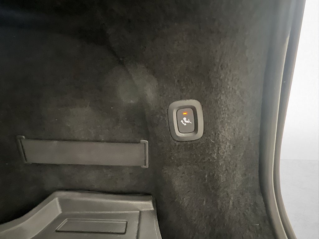 Vehicle Image 34