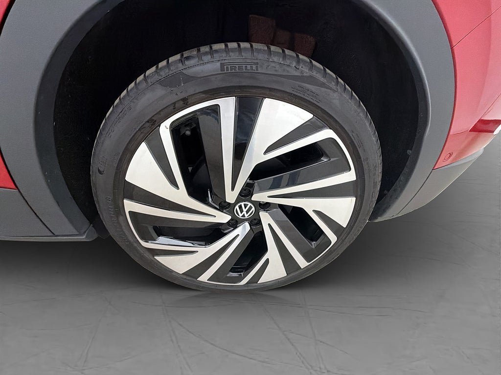 Vehicle Image 38