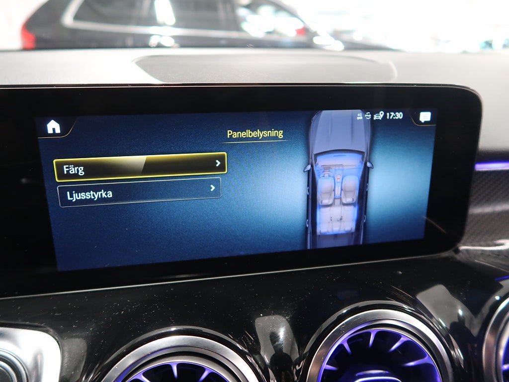 Vehicle Image 27