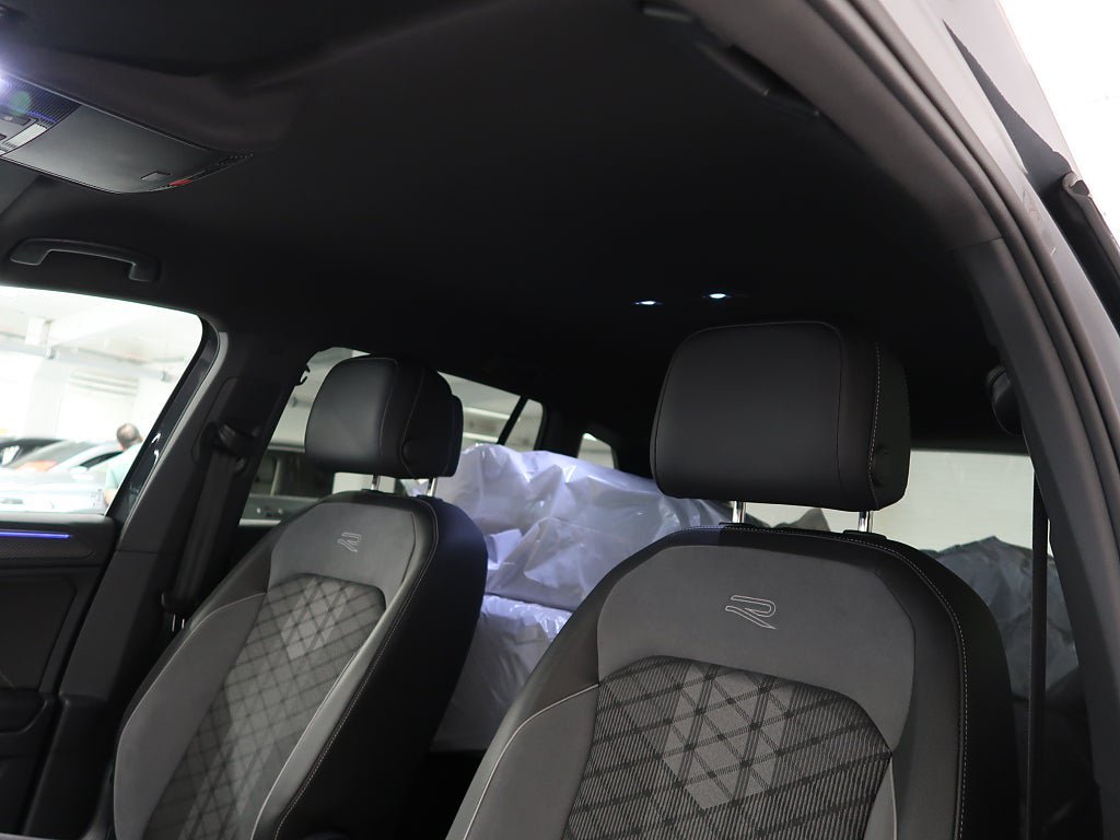Vehicle Image 23