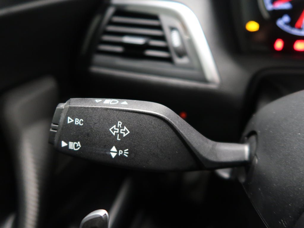 Vehicle Image 48
